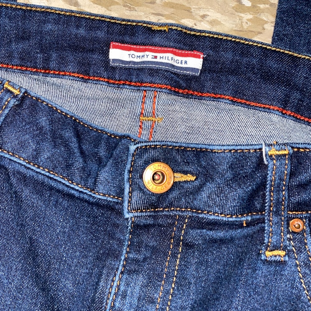 Tommy Hilfiger